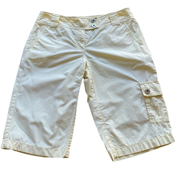 Ann Taylor Bermuda Shorts Pale Yellow  5 Pockets Size 2 - Picture 1 of 8